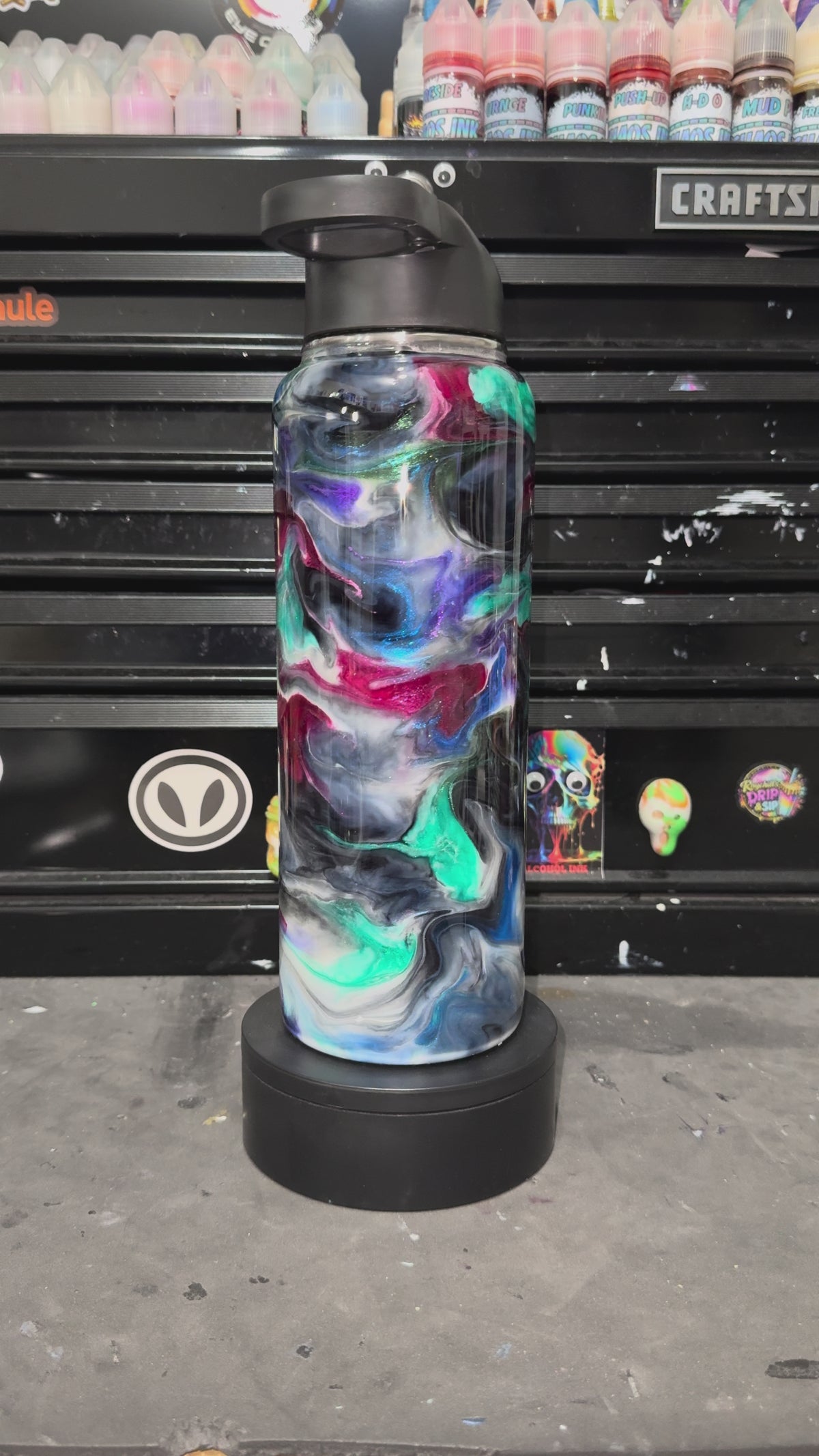 40 oz Duo Hydro Multi Color Smoked Illusion